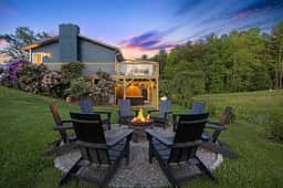Sauna & Hot Tub Chalet with Game Room, 6BR - Image 5