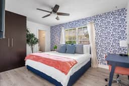 6BR West Palm Oasis • Heated Pool & Mini Golf - Image 5