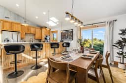 360Mtn Views, OutdoorTheatre, Hottub, Sauna, GmRm - Image 4