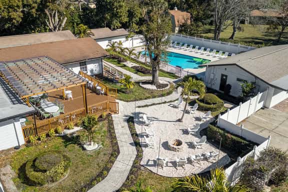 12BR Estate w Pool, Spa, Game Rooms - Image 1