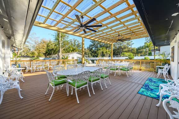 12BR Estate w Pool, Spa, Game Rooms - Image 4