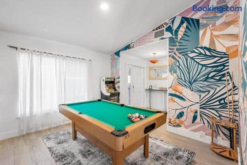 OutdoorParadise, HtdPool, Hammocks, MiniGolf - Image 3